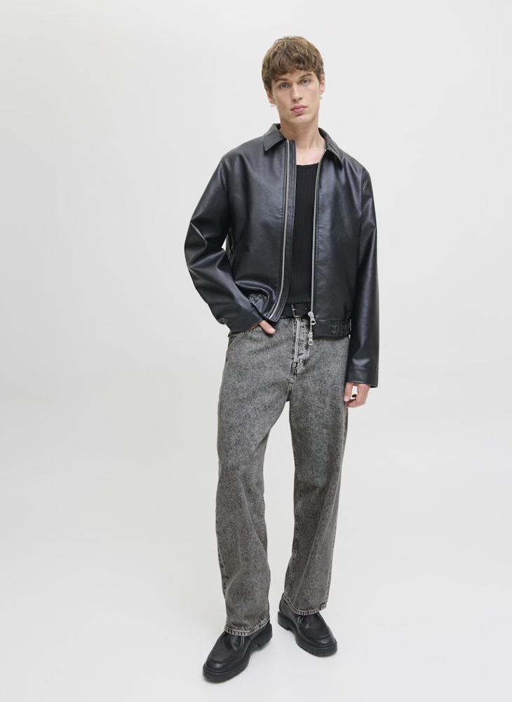 JACK & JONES Light Wash Relaxed Fit Jeans - Image 4